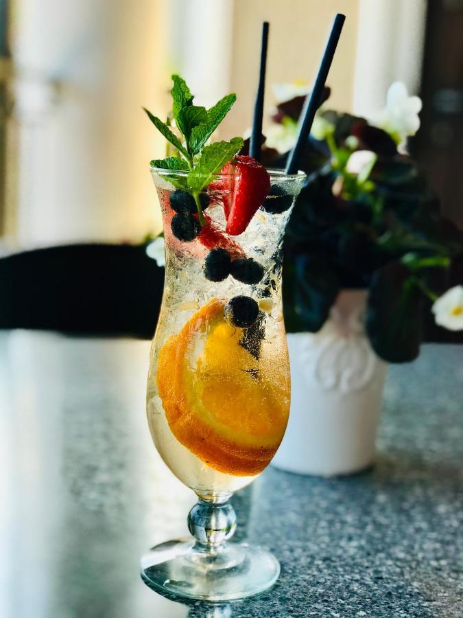 Hotel Kresowiak シェミャティチェ エクステリア 写真